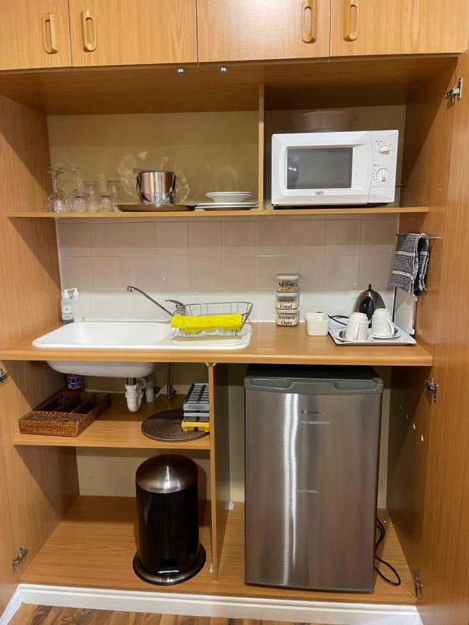 Upper Room Guesthouse Kirkwood Екстериор снимка
