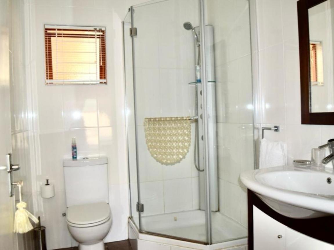 Upper Room Guesthouse Kirkwood Екстериор снимка